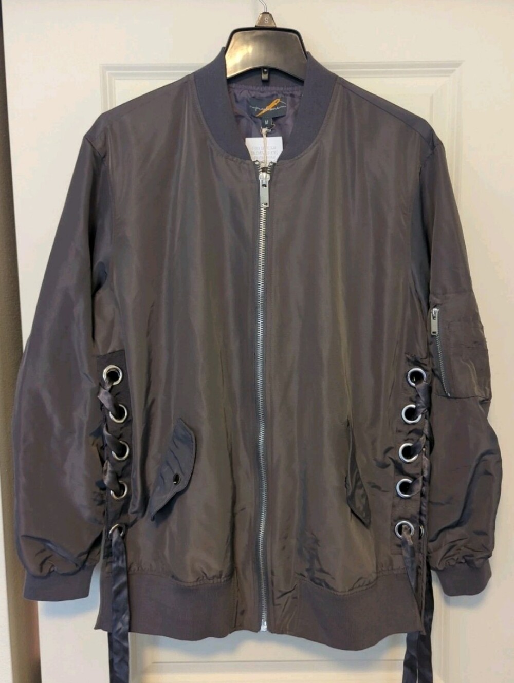 Jane Plus One Women's Gray Jacket with Silver Rings Size M Style SJ-J777 NWT